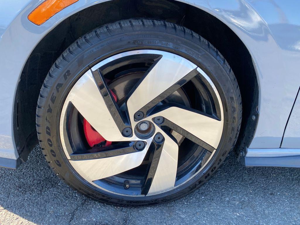 2024 Volkswagen Golf GTI 2.0T S