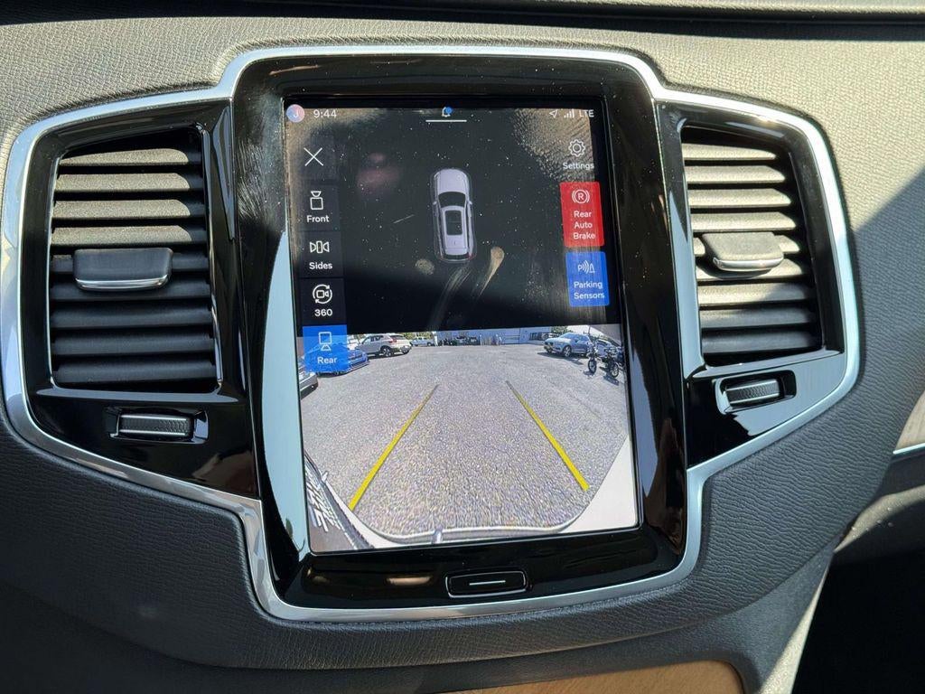 2023 Volvo XC90 B6 Plus 6-Seater