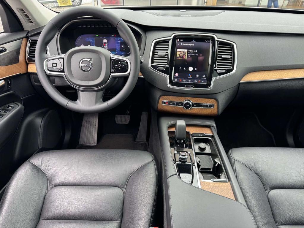 2023 Volvo XC90 B6 Plus 6-Seater