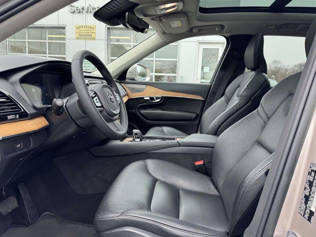 2023 Volvo XC90 B6 Plus 6-Seater