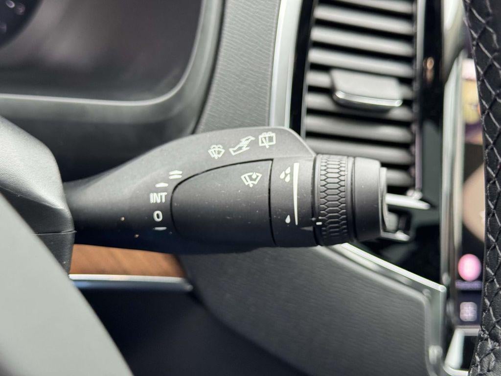 2023 Volvo XC90 B6 Plus 6-Seater