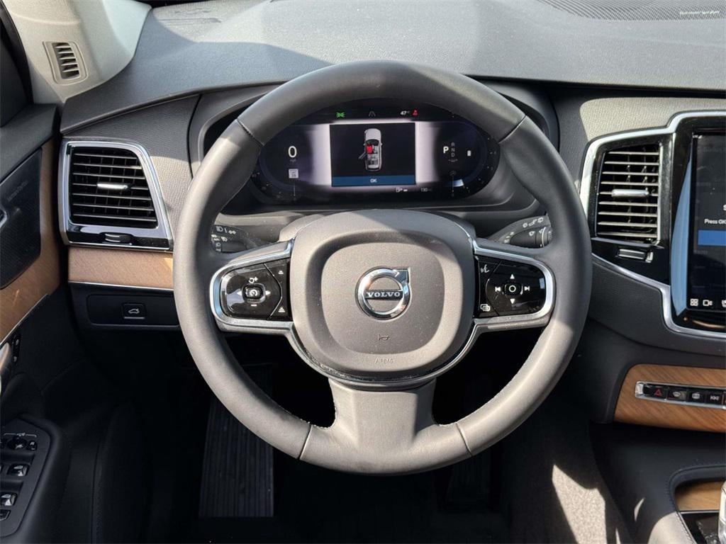 2023 Volvo XC90 B6 Plus 6-Seater