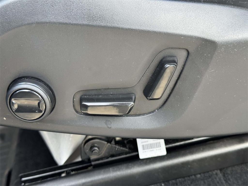 2023 Volvo XC90 B6 Plus 6-Seater