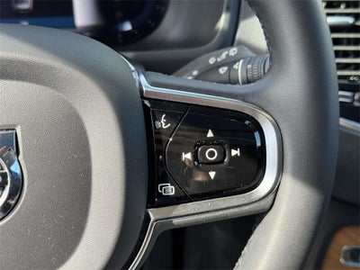 2023 Volvo XC90 B6 Plus 6-Seater