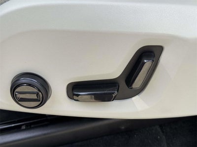 2023 Volvo XC90 B6 Plus 6-Seater