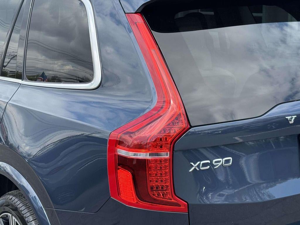 2025 Volvo XC90 B6 Plus 6-Seater