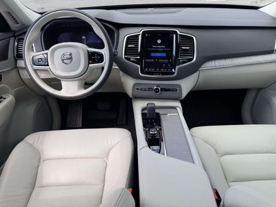 2025 Volvo XC90 B6 Plus 6-Seater