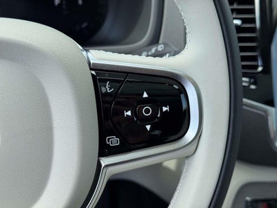 2025 Volvo XC90 B6 Plus 6-Seater