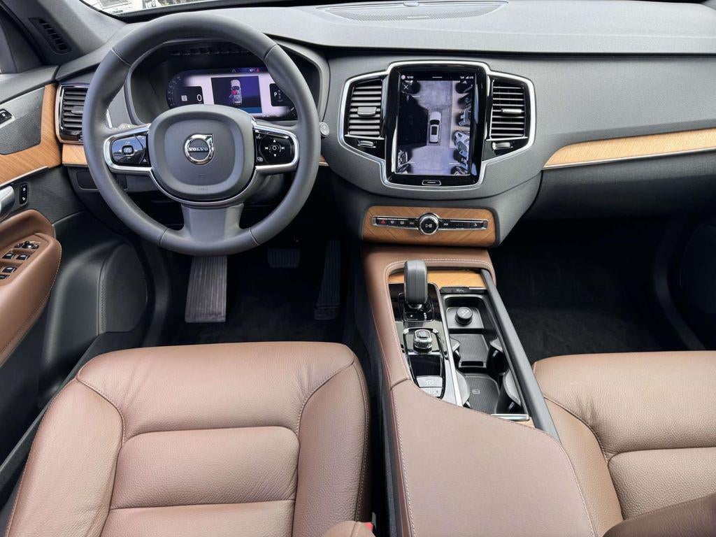 2024 Volvo XC90 B6 Plus Bright Theme 7-Seater