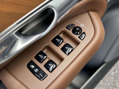 2024 Volvo XC90 B6 Plus Bright Theme 7-Seater