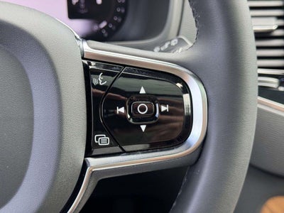 2024 Volvo XC90 B6 Plus Bright Theme 7-Seater