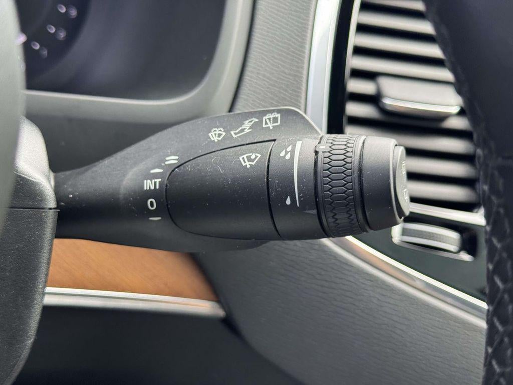 2024 Volvo XC90 B6 Plus Bright Theme 7-Seater
