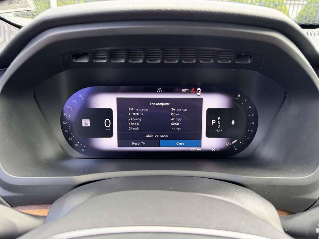 2024 Volvo XC90 B6 Plus Bright Theme 7-Seater