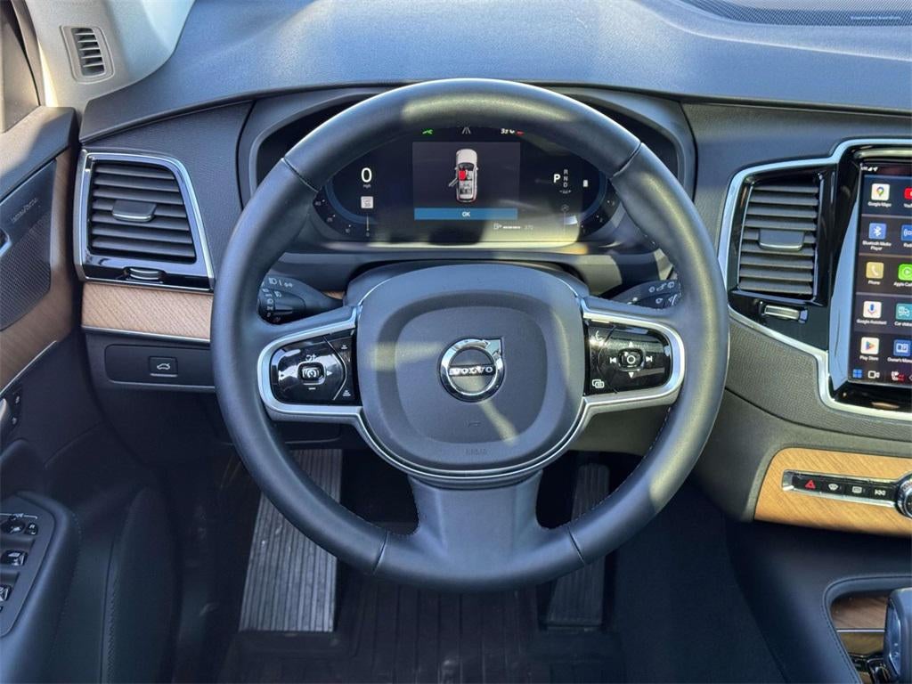 2025 Volvo XC90 B6 Plus 7-Seater