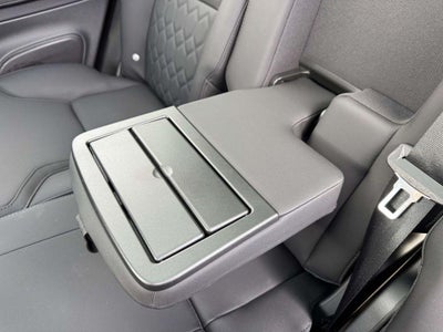 2026 Volvo XC90 Plus, B6 AWD Gas (mild hybrid), Gasoline, Bright, 7 Seats