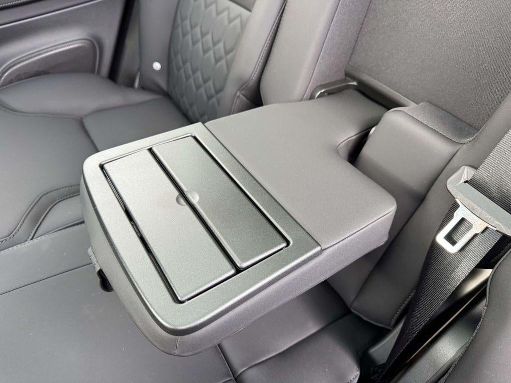 2026 Volvo XC90 Plus, B6 AWD Gas (mild hybrid), Gasoline, Bright, 7 Seats