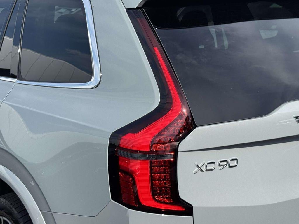 2026 Volvo XC90 Plus, B6 AWD Gas (mild hybrid), Gasoline, Bright, 7 Seats