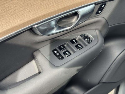 2026 Volvo XC90 Plus, B6 AWD Gas (mild hybrid), Gasoline, Bright, 7 Seats
