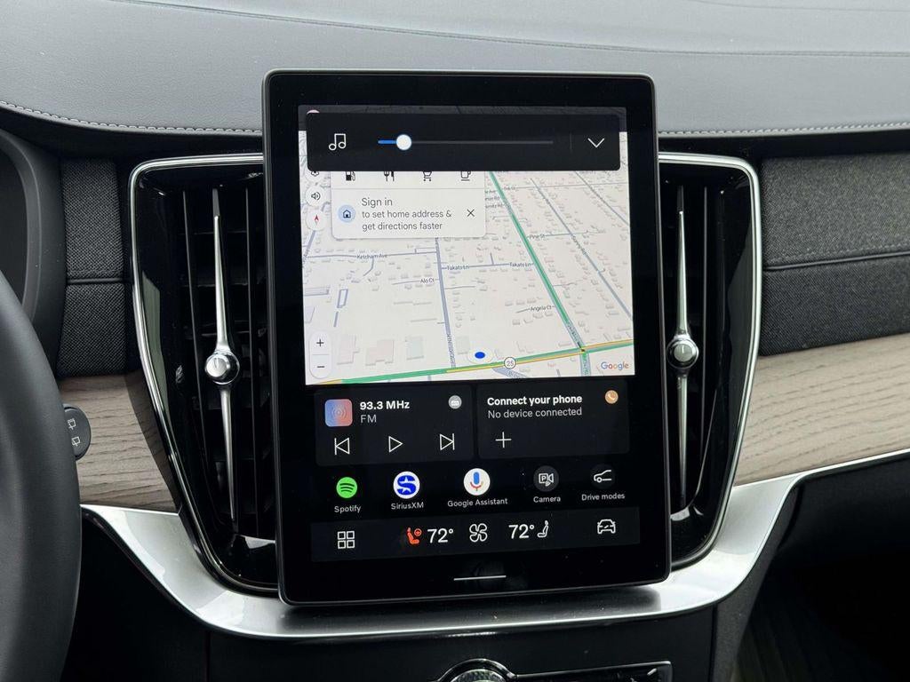 2026 Volvo XC90 Plus, B6 AWD Gas (mild hybrid), Gasoline, Bright, 7 Seats