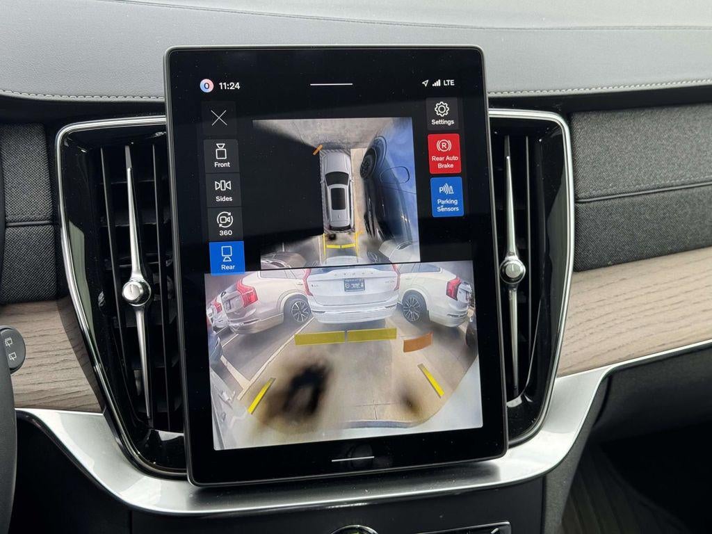 2026 Volvo XC90 Plus, B6 AWD Gas (mild hybrid), Gasoline, Bright, 7 Seats
