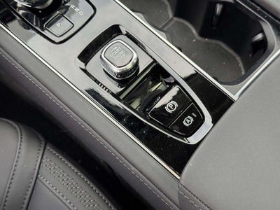 2026 Volvo XC90 Plus, B6 AWD Gas (mild hybrid), Gasoline, Bright, 7 Seats
