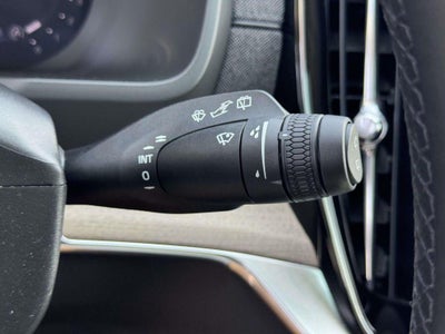 2026 Volvo XC90 Plus, B6 AWD Gas (mild hybrid), Gasoline, Bright, 7 Seats