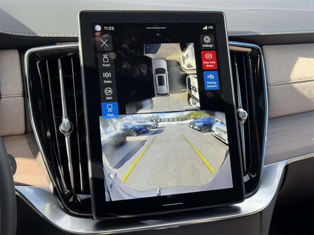 2026 Volvo XC90 Plus, B6 AWD Gas (mild hybrid), Gasoline, Bright, 7 Seats