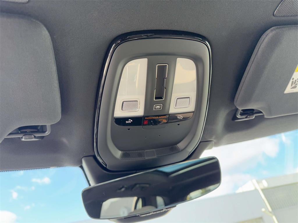 2026 Volvo XC90 Plus, B6 AWD Gas (mild hybrid), Gasoline, Bright, 7 Seats