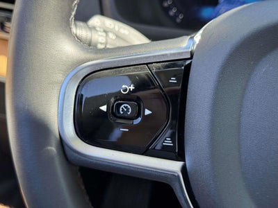 2024 Volvo XC90 B6 Plus Bright Theme 7-Seater
