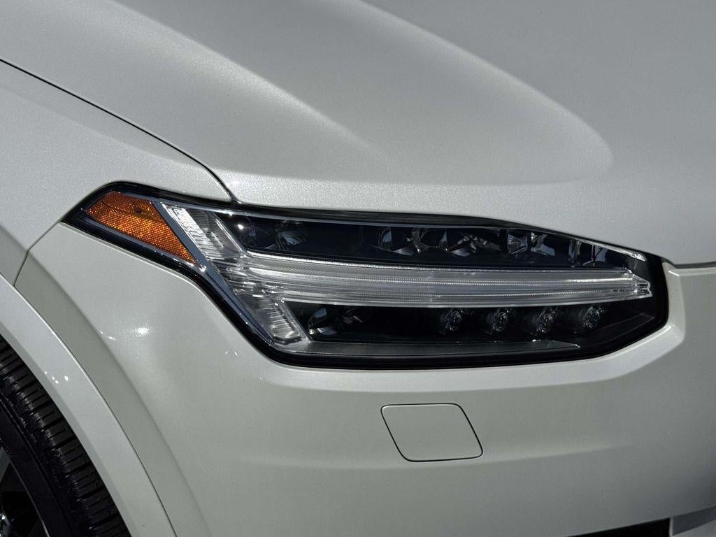2024 Volvo XC90 B6 Plus Bright Theme 7-Seater