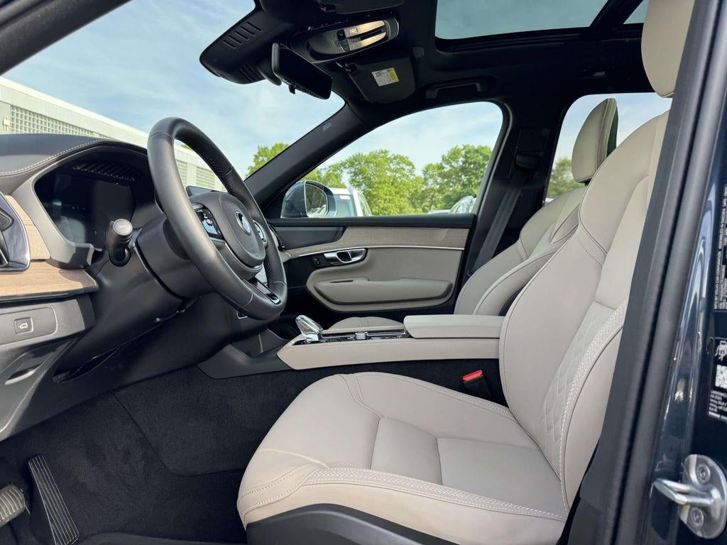 2026 Volvo XC90 Plus, B6 AWD Gas (mild hybrid), Gasoline, Bright, 7 Seats