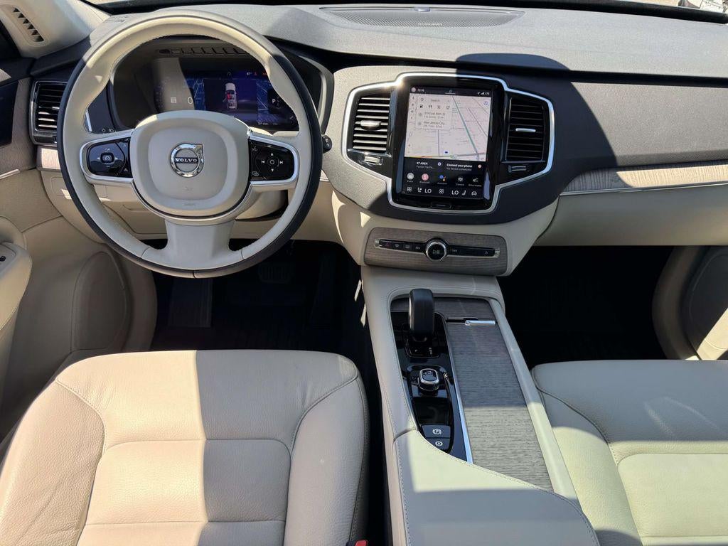 2024 Volvo XC90 B6 Plus Bright Theme 7-Seater