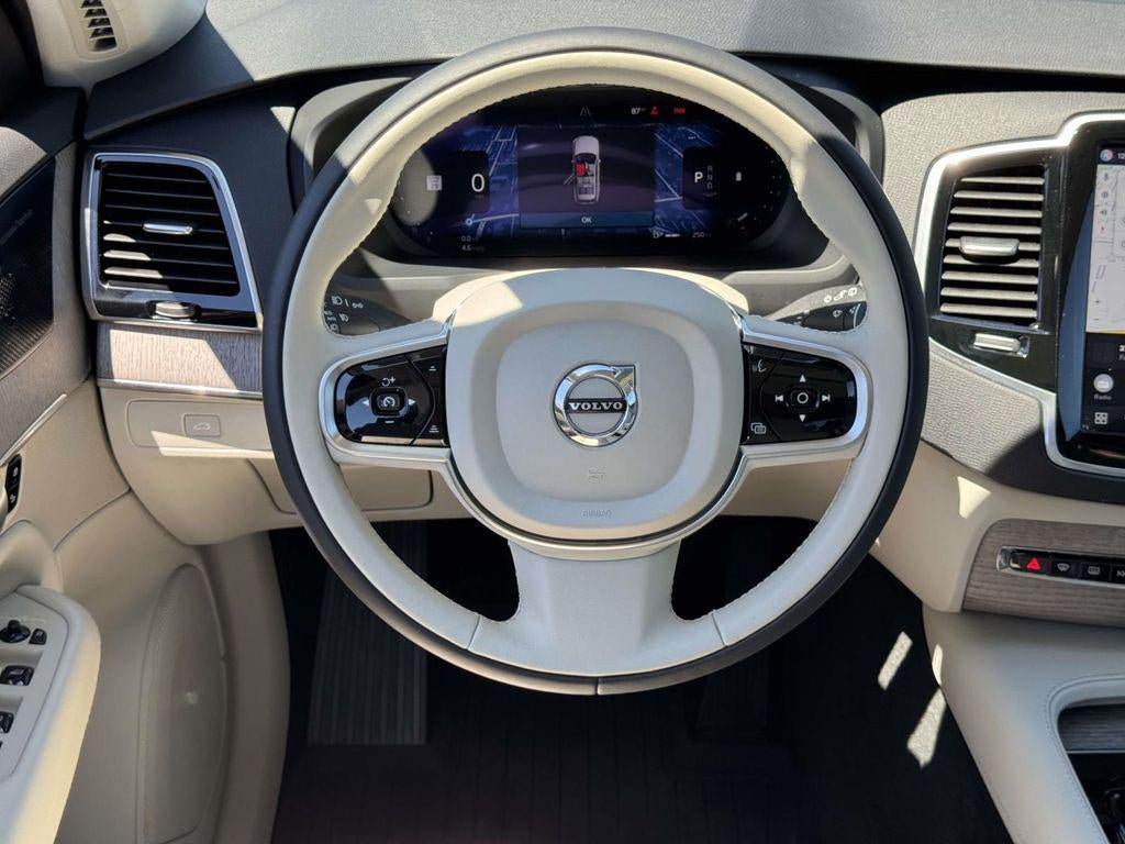 2024 Volvo XC90 B6 Plus Bright Theme 7-Seater