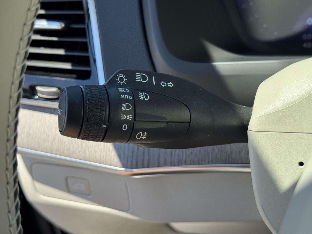 2024 Volvo XC90 B6 Plus Bright Theme 7-Seater