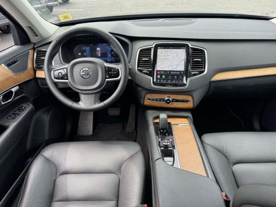 2025 Volvo XC90 B6 Plus 7-Seater