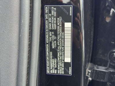 2025 Volvo XC90 B6 Plus 7-Seater