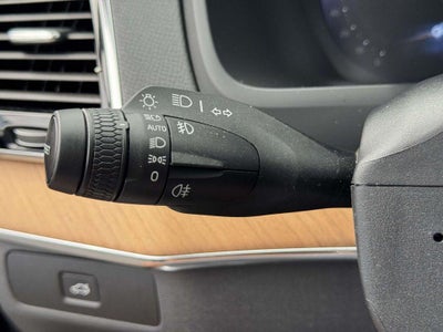 2025 Volvo XC90 B6 Plus 7-Seater