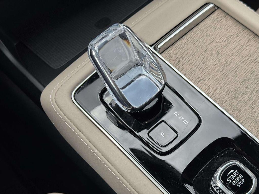 2026 Volvo XC90 Plus, B6 AWD Gas (mild hybrid), Gasoline, Bright, 7 Seats
