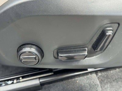 2026 Volvo XC90 Plus, B6 AWD Gas (mild hybrid), Gasoline, Bright, 7 Seats