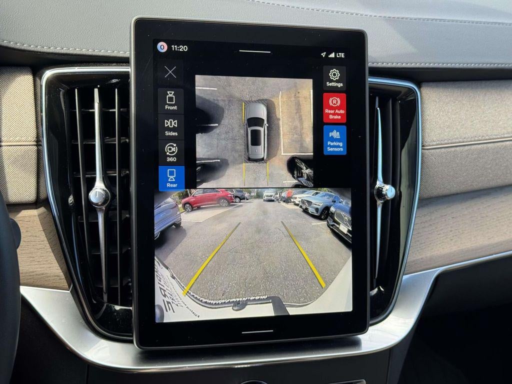 2026 Volvo XC90 Plus, B6 AWD Gas (mild hybrid), Gasoline, Bright, 7 Seats