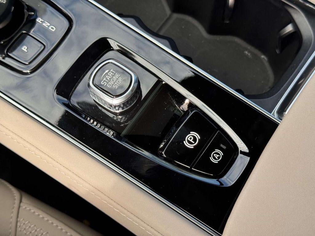 2026 Volvo XC90 Plus, B6 AWD Gas (mild hybrid), Gasoline, Bright, 7 Seats
