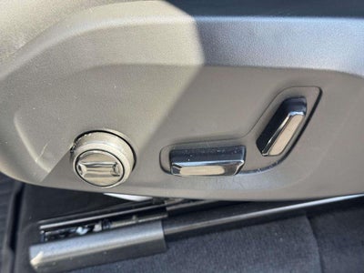 2026 Volvo XC90 Plus, B6 AWD Gas (mild hybrid), Gasoline, Bright, 7 Seats