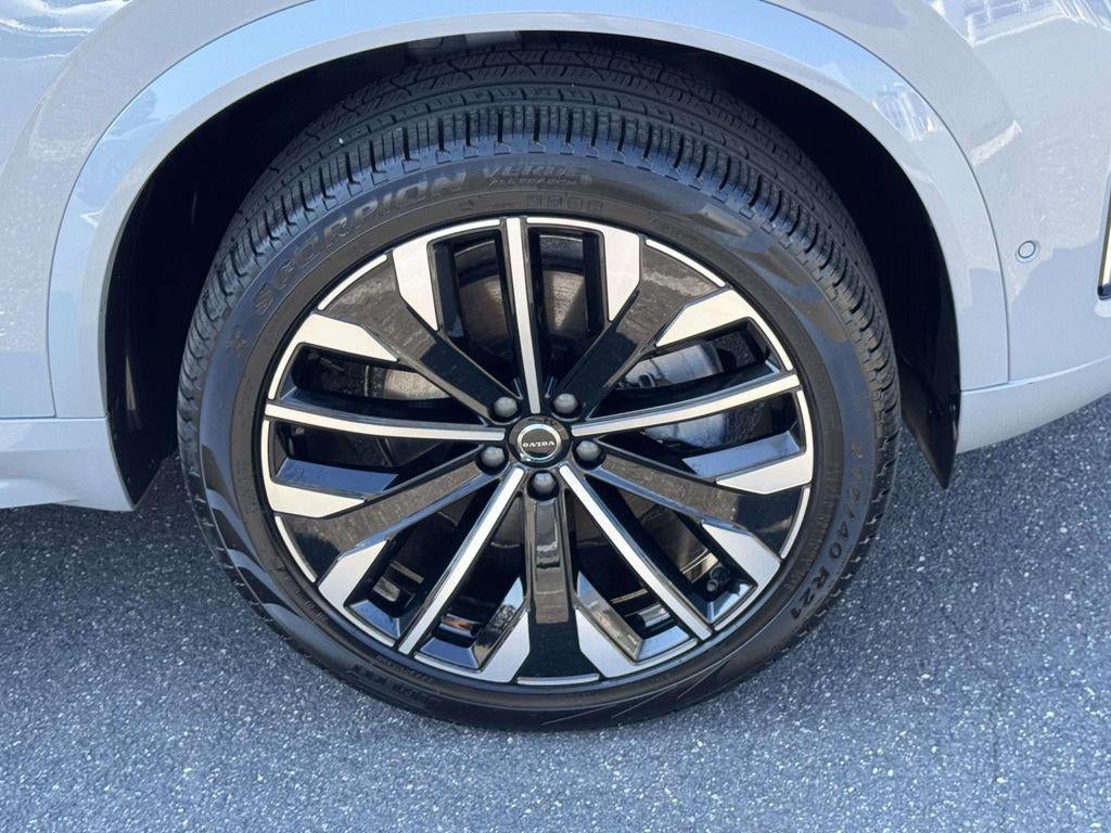 2026 Volvo XC90 Plus, B6 AWD Gas (mild hybrid), Gasoline, Bright, 7 Seats