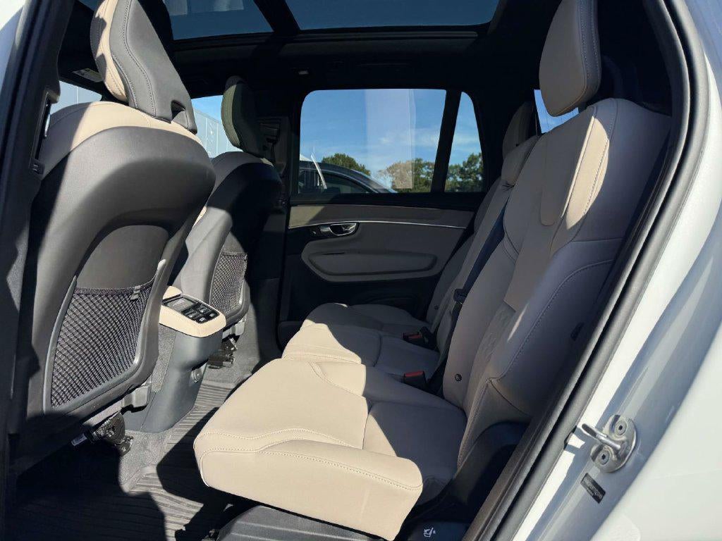 2026 Volvo XC90 Plus, B6 AWD Gas (mild hybrid), Gasoline, Bright, 7 Seats