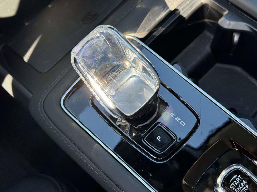 2026 Volvo XC90 Plus, B6 AWD Gas (mild hybrid), Gasoline, Bright, 7 Seats