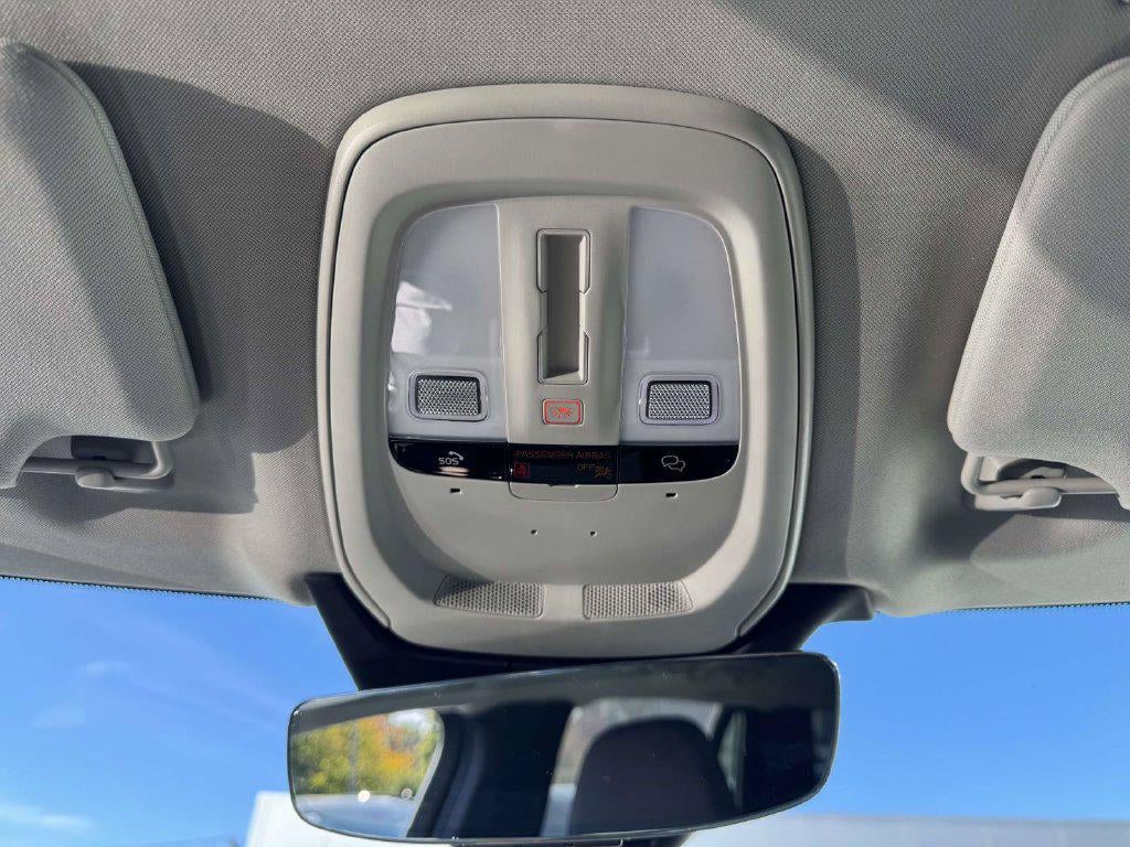 2026 Volvo XC90 Plus, B6 AWD Gas (mild hybrid), Gasoline, Bright, 7 Seats