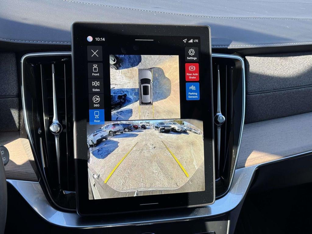 2026 Volvo XC90 Plus, B6 AWD Gas (mild hybrid), Gasoline, Bright, 7 Seats