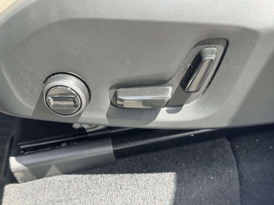 2026 Volvo XC90 Plus, B6 AWD Gas (mild hybrid), Gasoline, Bright, 7 Seats