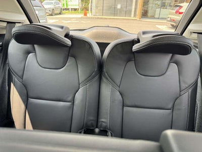 2026 Volvo XC90 Ultra, B6 AWD Gas (mild hybrid), Gasoline, Bright, 7 Seats
