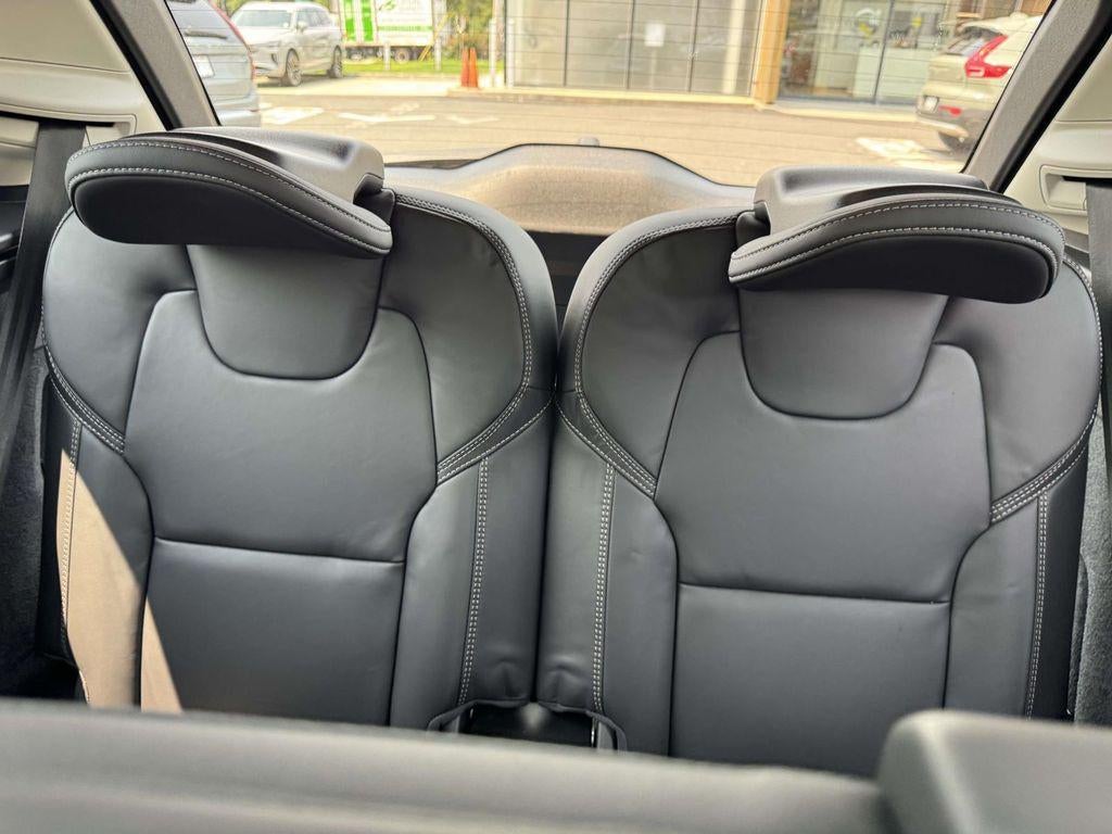 2026 Volvo XC90 Ultra, B6 AWD Gas (mild hybrid), Gasoline, Bright, 7 Seats